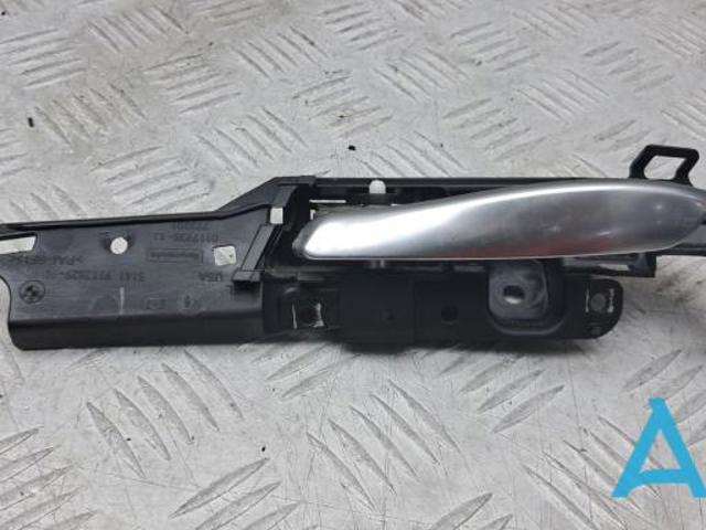 Ручка передніх дверей внутрішня, ліва 51219112429 BMW