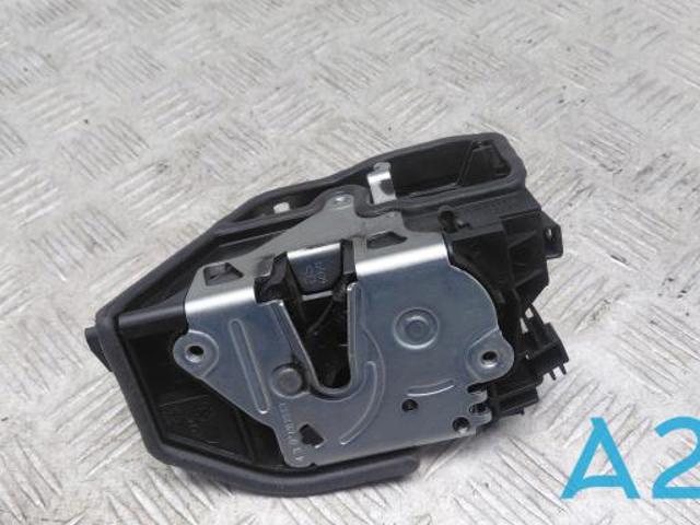 Замок задньої двері, лівої 51227202147 BMW