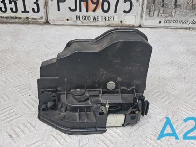 Замок задніх дверей, правих 51227229460 BMW