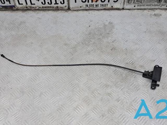 Трос відкривання капота 51237164798 BMW