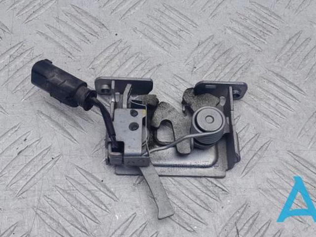 Замок кришки капота 51237299162 BMW