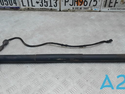 Амортизатор двері багажника 51247232003 BMW