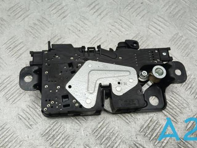 Замок, ручка і привід (багажника) 51247357112 BMW