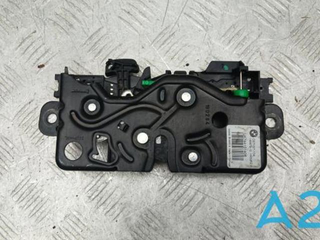 Замок і ручка дверей задка 51247441014 BMW