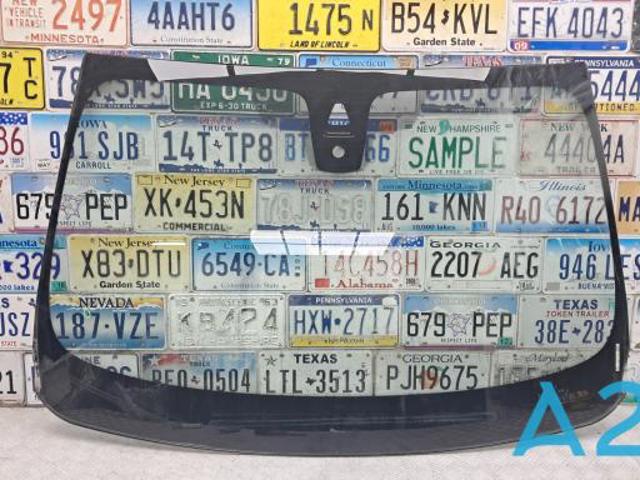 Вікно вітрове 51317350597 BMW