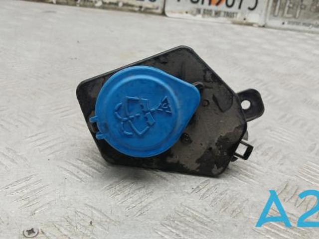 Горловина бачка омивача 51317399028 BMW
