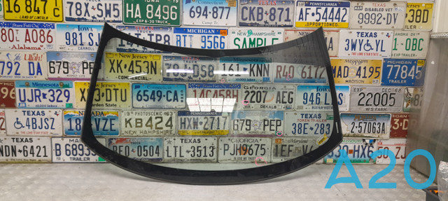 Вітрове скло 51319808683 BMW