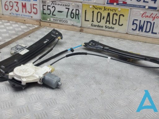 Склопідйомник з електродвигуном 51337365259 BMW