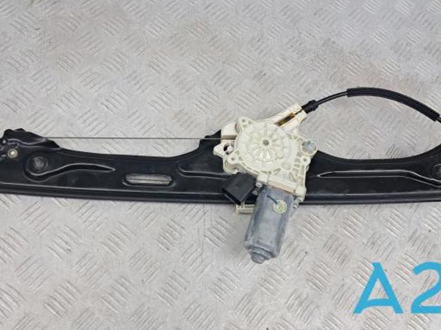 Склопідйомник задніх лівих дверей 51357166381 BMW