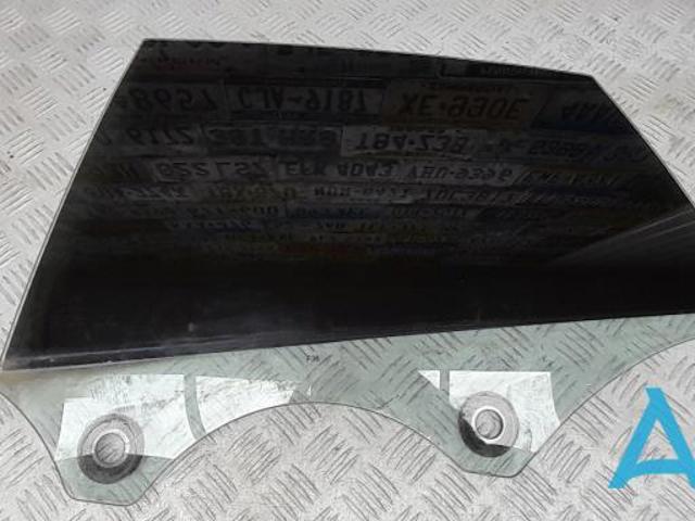 Скло заднє ліве 51357309727 BMW