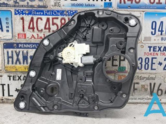 Механізм склопідйомника двері задньої, правої 51358498856 BMW