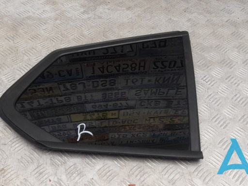 Скло кузова/багажного відсіку, праве 51377205630 BMW