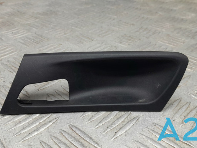 Накладка ручки дверей 51416973735 BMW