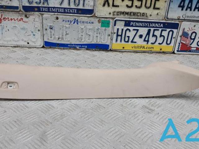 Обшивка стійки кузова внутрішня, передня права 51437342546 BMW