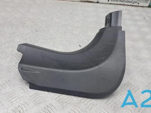 Обшивка стійки кузова внутрішня, передня права 51437390754 BMW