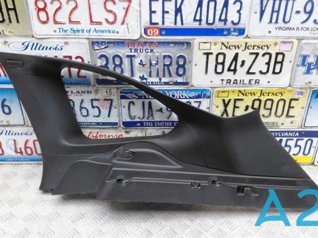 Обшивка стійки кузова внутрішня, задня права 51438064772 BMW