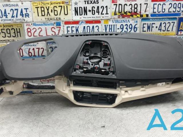 Панель передня "торпедо" 51459868768 BMW