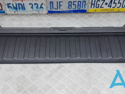 Облицювання задньої панелі багажника 51476955000 BMW