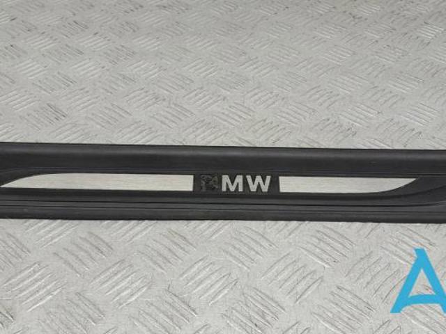 Накладка дверного порогу внутрішня, ліва 51477203601 BMW