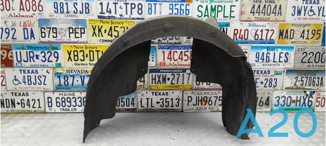 Підкрилок задній правий 51717185270 BMW
