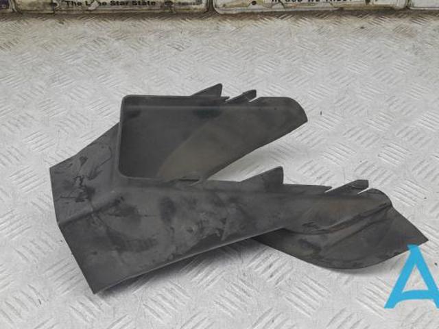 Повітропровід гальмівного диска, правий 51747224684 BMW