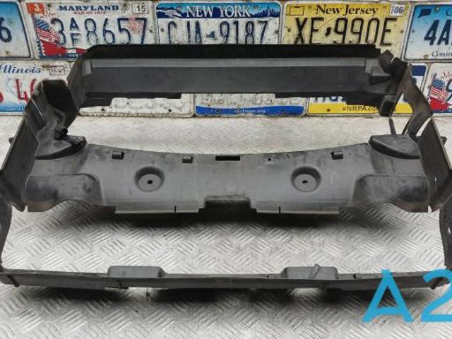 повітропровід радіатора 51747455961 BMW