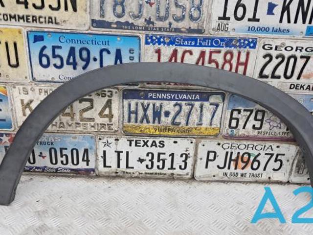 Молдинг передньої арки колеса, правий 51777158428 BMW