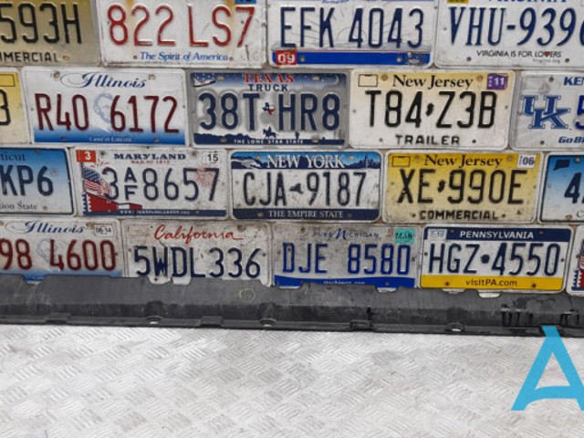Опора порога (кріплення) 51777207196 BMW