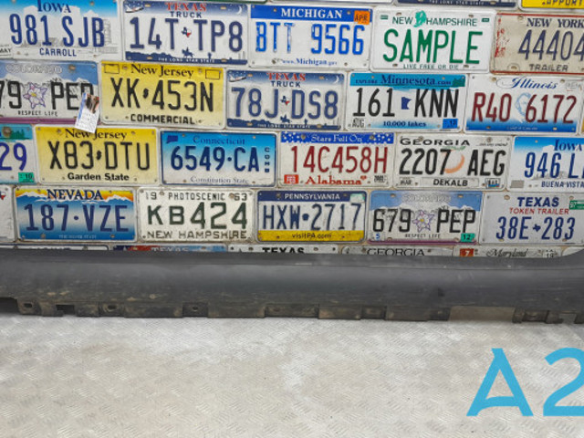 Поріг зовнішній лівий 51777210079 BMW