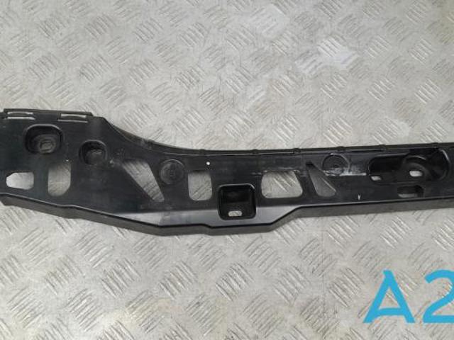 Кронштейн зовнішньої накладки порога правого 51777387348 BMW