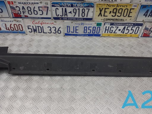 Накладка зовнішня (молдинг) порога, передня ліва 5182573AB CHRYSLER