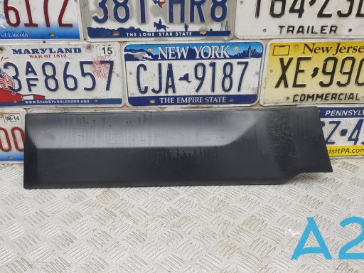Молдинг задніх правих дверей, нижній 5182578AB CHRYSLER