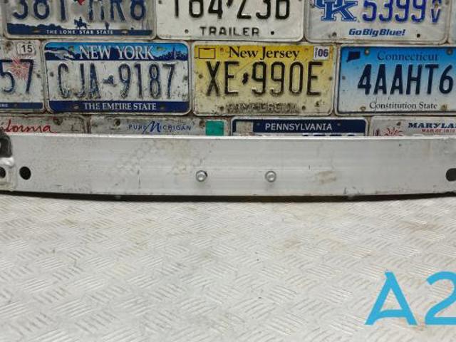 Буфер бампера заднього 5202347080 TOYOTA