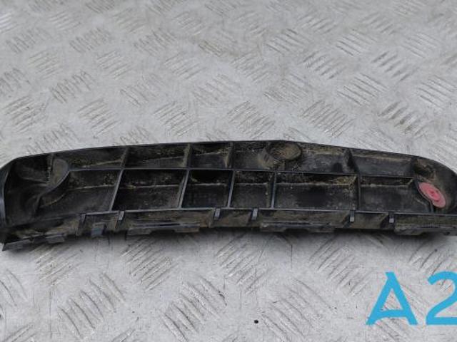 Кронштейн бампера переднього, правий 5211547050 TOYOTA