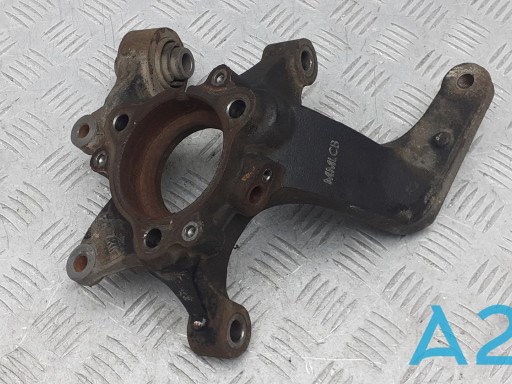 Цапфа поворотна ліва 52710J9500 HYUNDAI