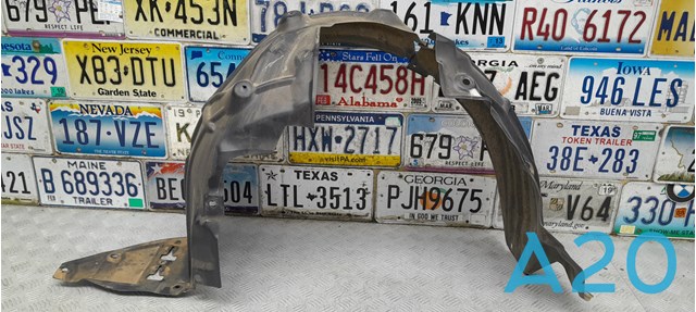 Подкрильнікі переднього крила, правий 53875WB001 TOYOTA