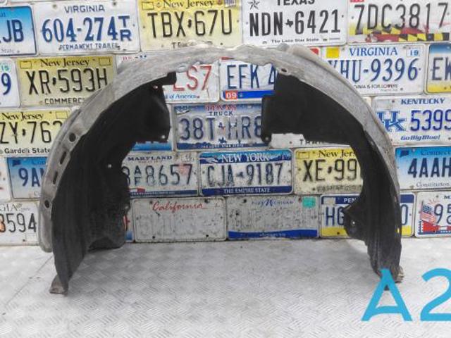 Підкрилок передній лівий 5387648190 TOYOTA