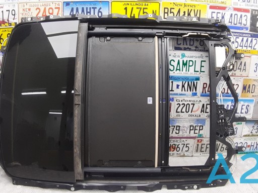 Люк в зборі 54102993899 BMW