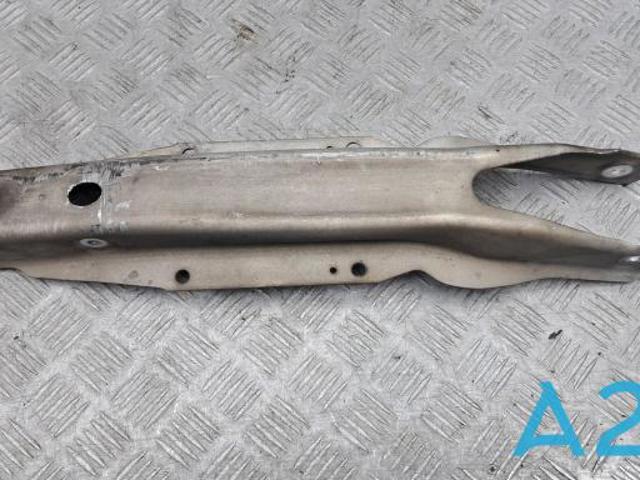 Балансир задній нижній 551B05DA0A NISSAN
