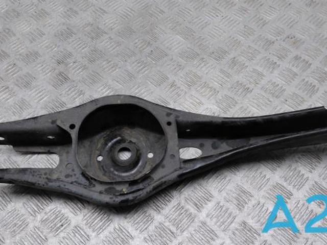 Балансир задній нижній, лівий 55210G2100 HYUNDAI