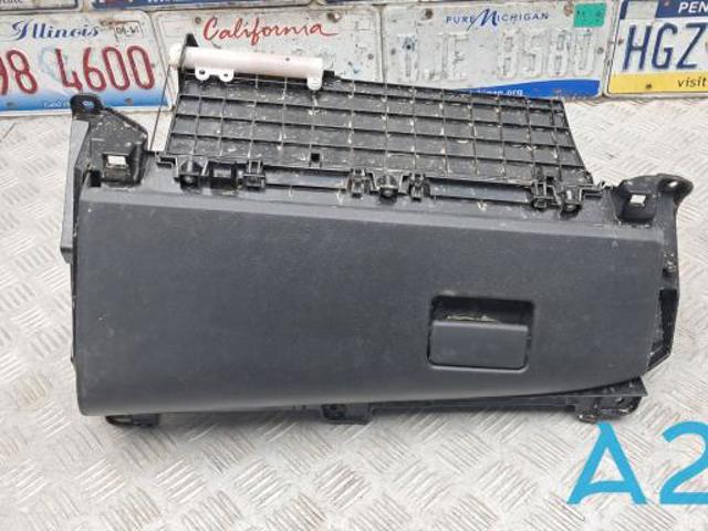 Ящик для предметів догляду 5530306230C0 TOYOTA