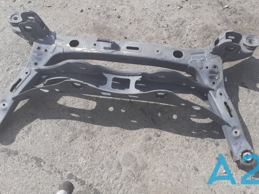 Балка задньої підвіски поперечна 55400C2110 HYUNDAI