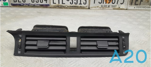 Решітка повітроводу 5567076010C0 TOYOTA