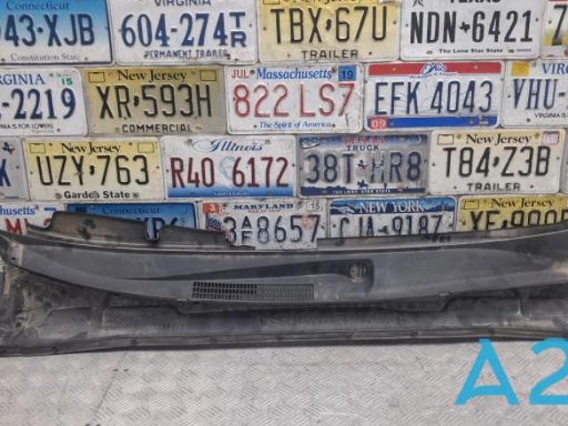 Водостік лобового скла, жабо 5570806270 TOYOTA