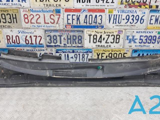 Водостік лобового скла, жабо 5570806270 TOYOTA