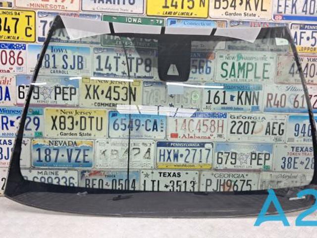 Автоскло 5610106J80 TOYOTA