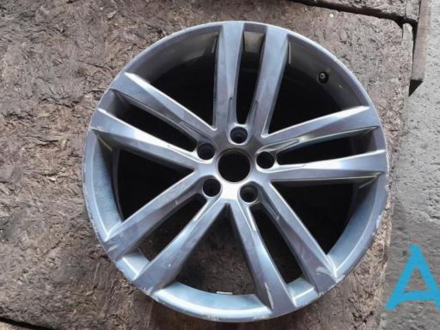 Диски колісні литі (легкосплавні, титанові) 561601025PZ49 VAG