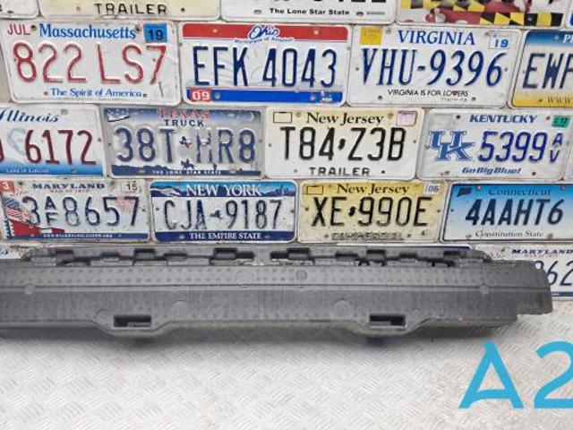 Абсорбер бампера заднього 561807251C VAG