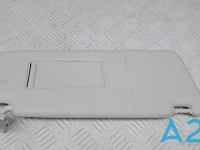 Козирок сонцезахисний автомобіля 561857552AE2F4 VAG