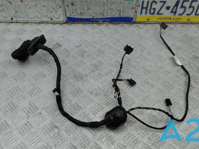 Електропроводка задніх дверей 561971693CM VAG